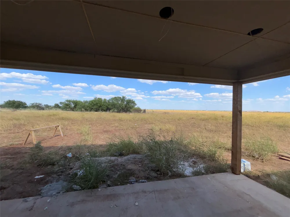 12151 PR 319 Hawley, TX 79525