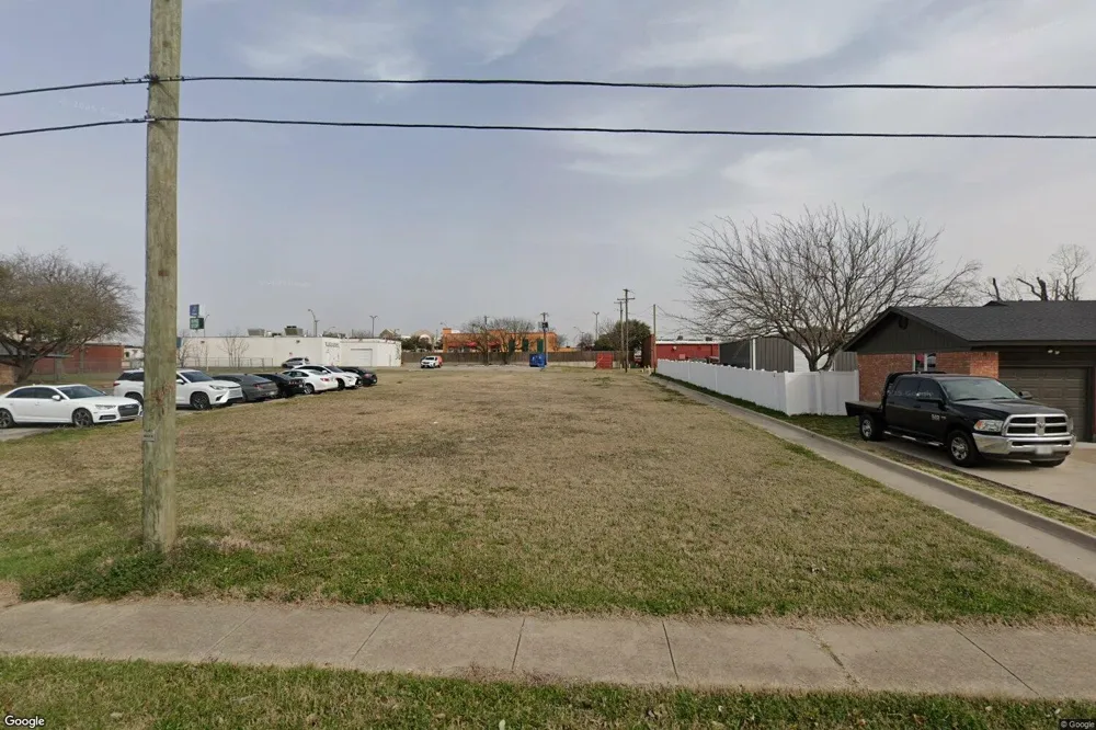 405 Cozby Street Benbrook, TX 76126
