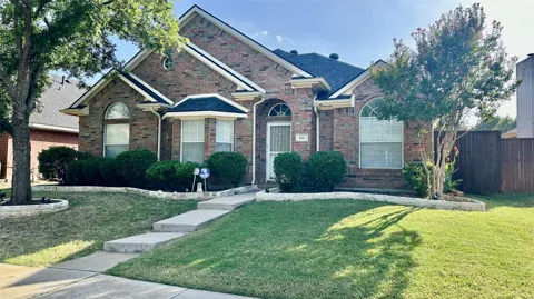 808 Pinnacle Circle