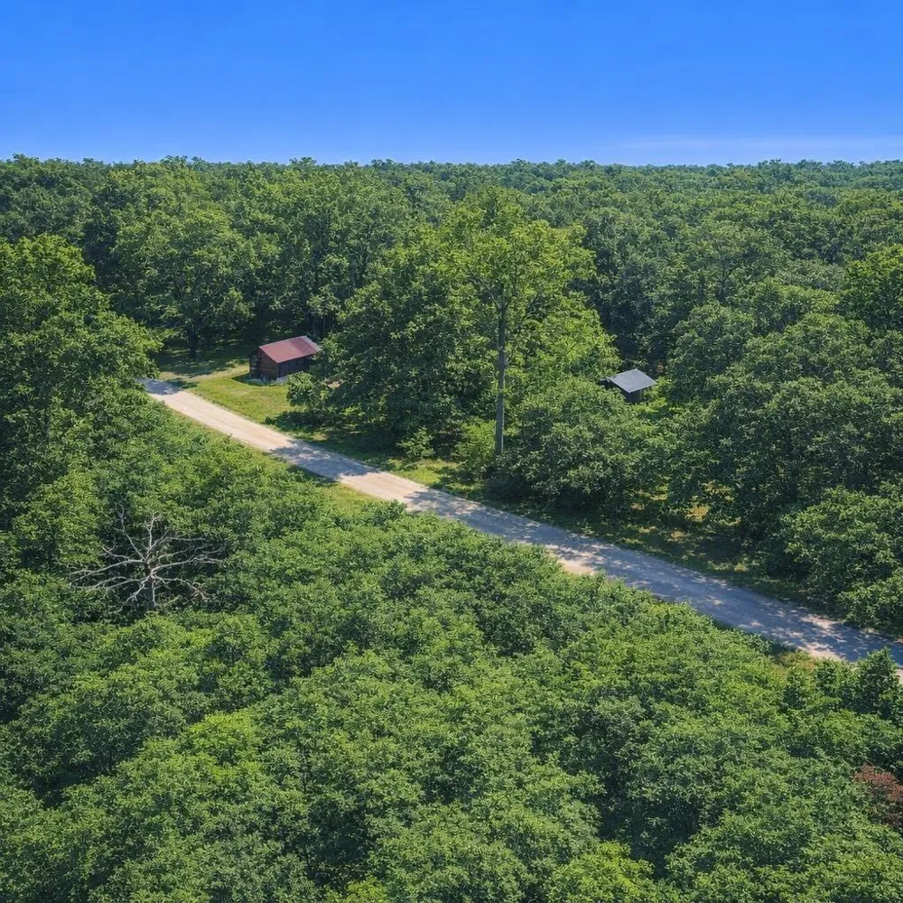7 Ferguson Drive Cleveland, TX 77327