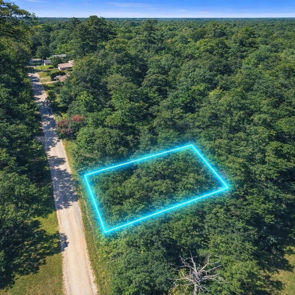 7 Ferguson Drive Cleveland, TX 77327