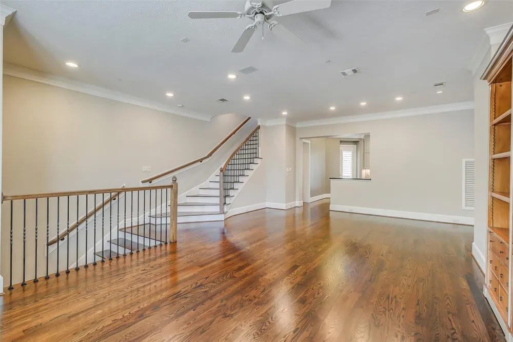 1374 Lake Pointe Parkway Sugar Land, TX 77478