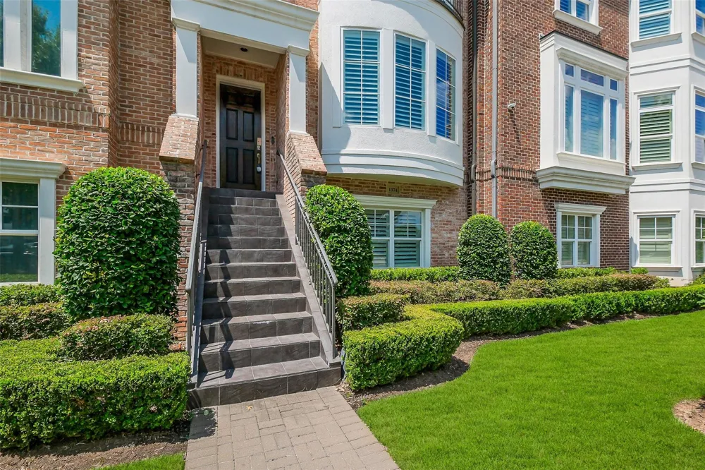 1374 Lake Pointe Parkway Sugar Land, TX 77478