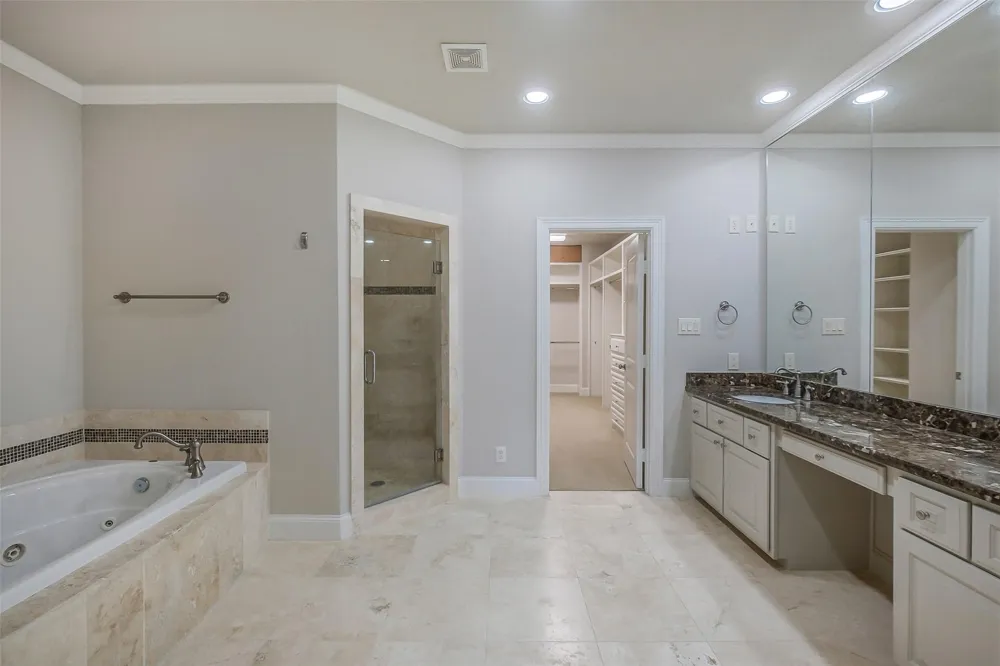 1374 Lake Pointe Parkway Sugar Land, TX 77478