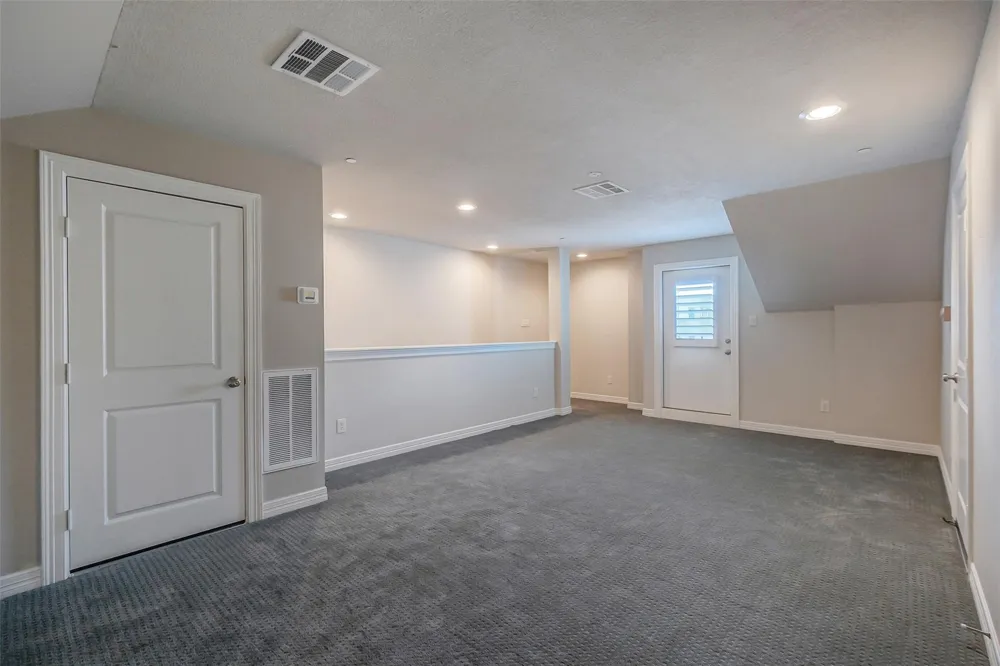 1374 Lake Pointe Parkway Sugar Land, TX 77478