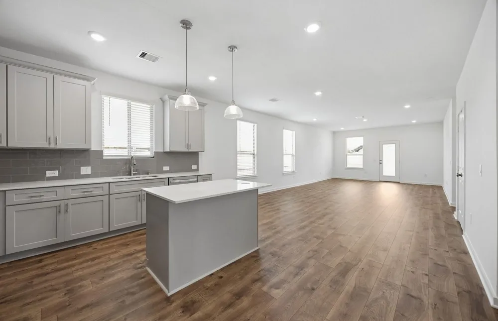 6106 Bayou Birch Lane Baytown, TX 77521