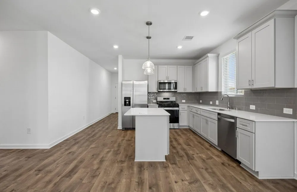 6106 Bayou Birch Lane Baytown, TX 77521
