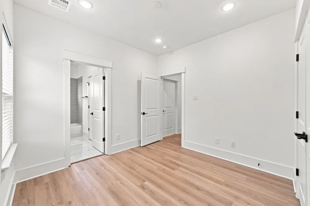 3542 Amos Street #F Houston, TX 77021