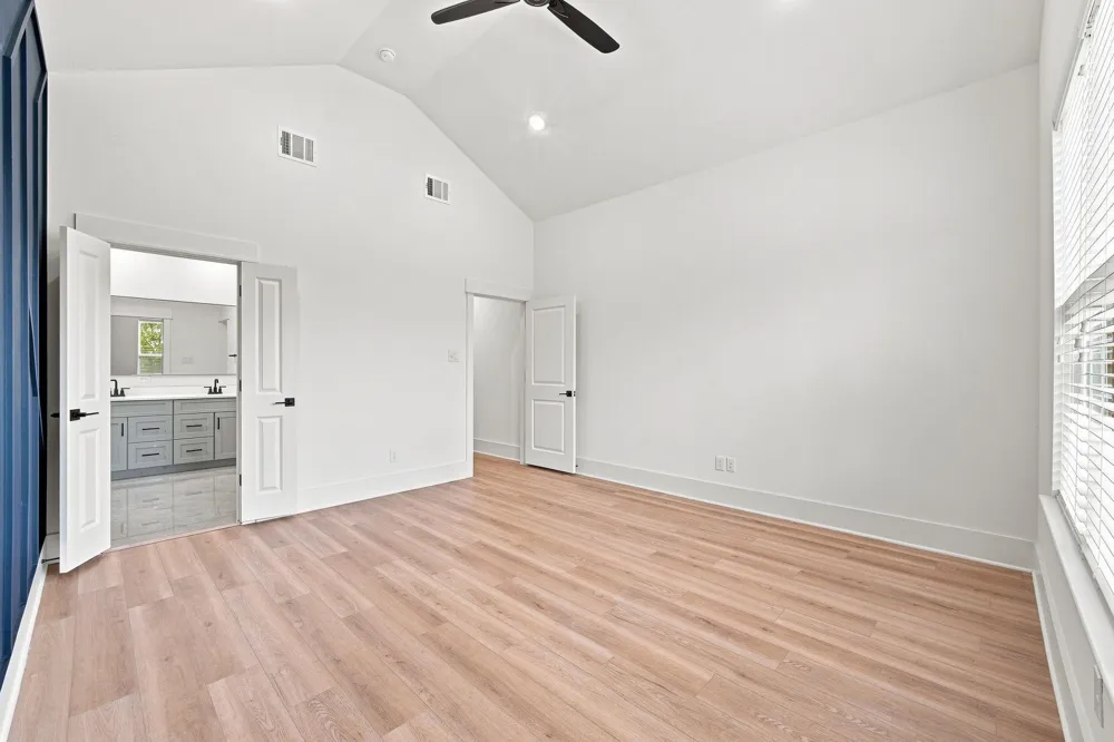 3542 Amos Street #F Houston, TX 77021