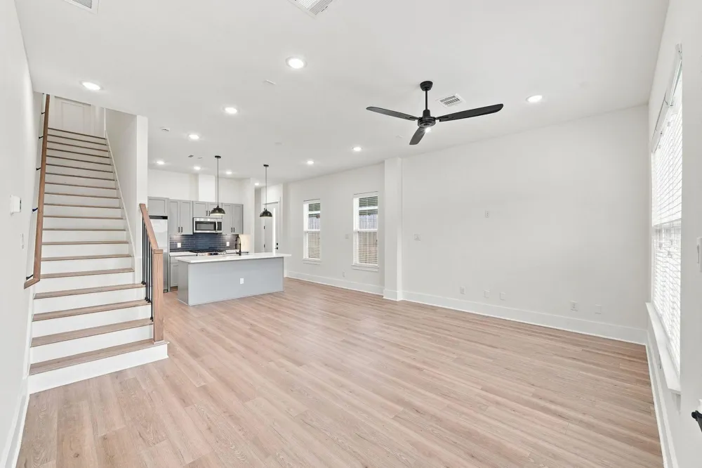 3542 Amos Street #F Houston, TX 77021