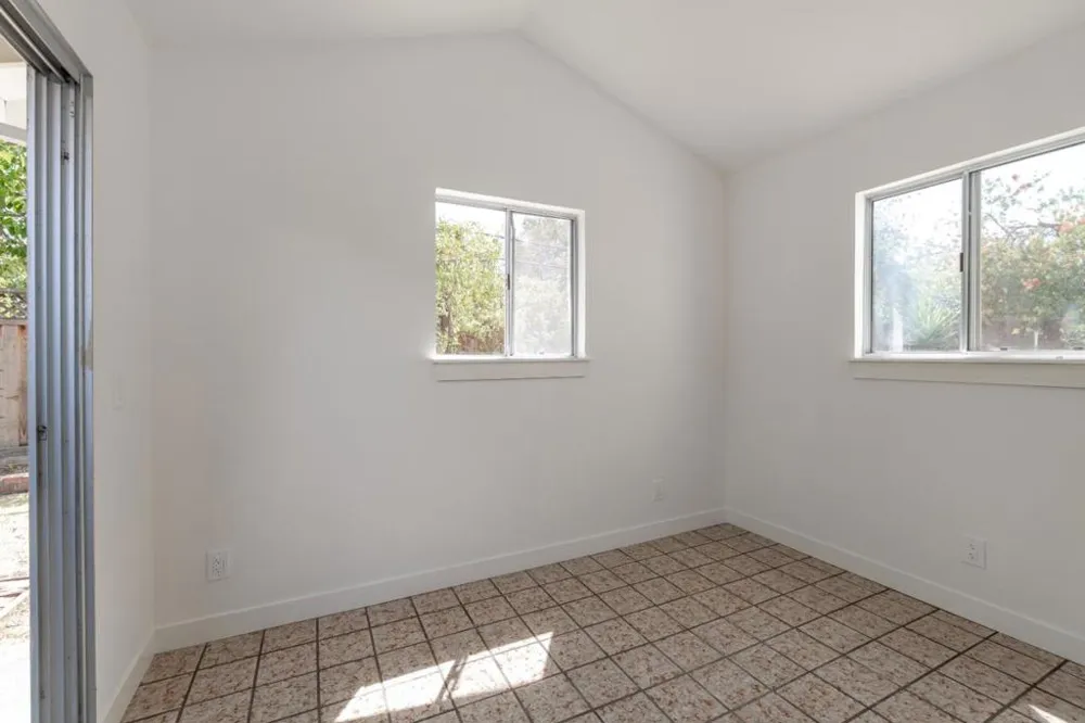 3370 Suncrest Avenue San Jose, CA 95132