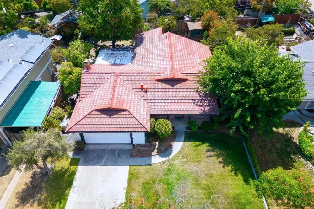 3370 Suncrest Avenue San Jose, CA 95132