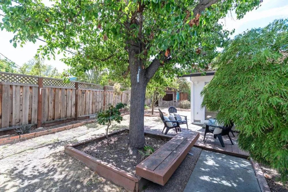 3370 Suncrest Avenue San Jose, CA 95132