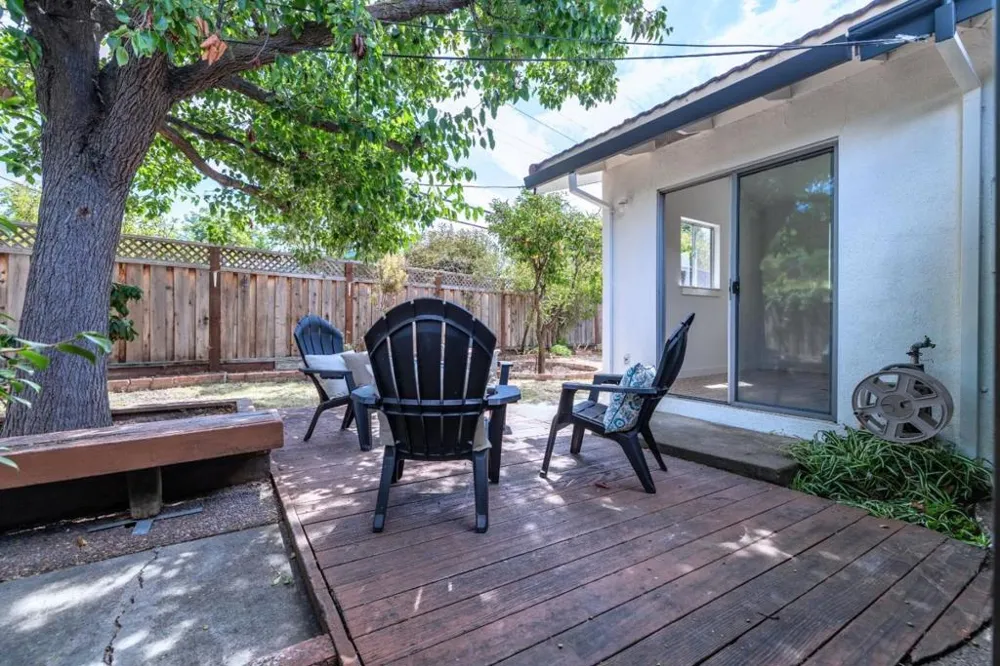 3370 Suncrest Avenue San Jose, CA 95132