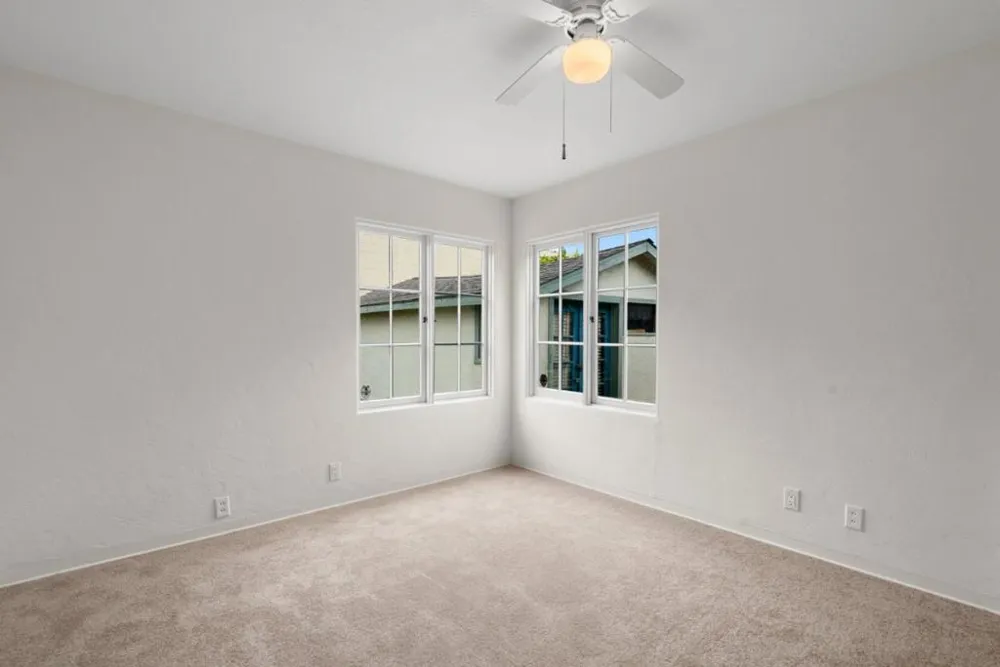 4855 Crystal Street Capitola, CA 95010