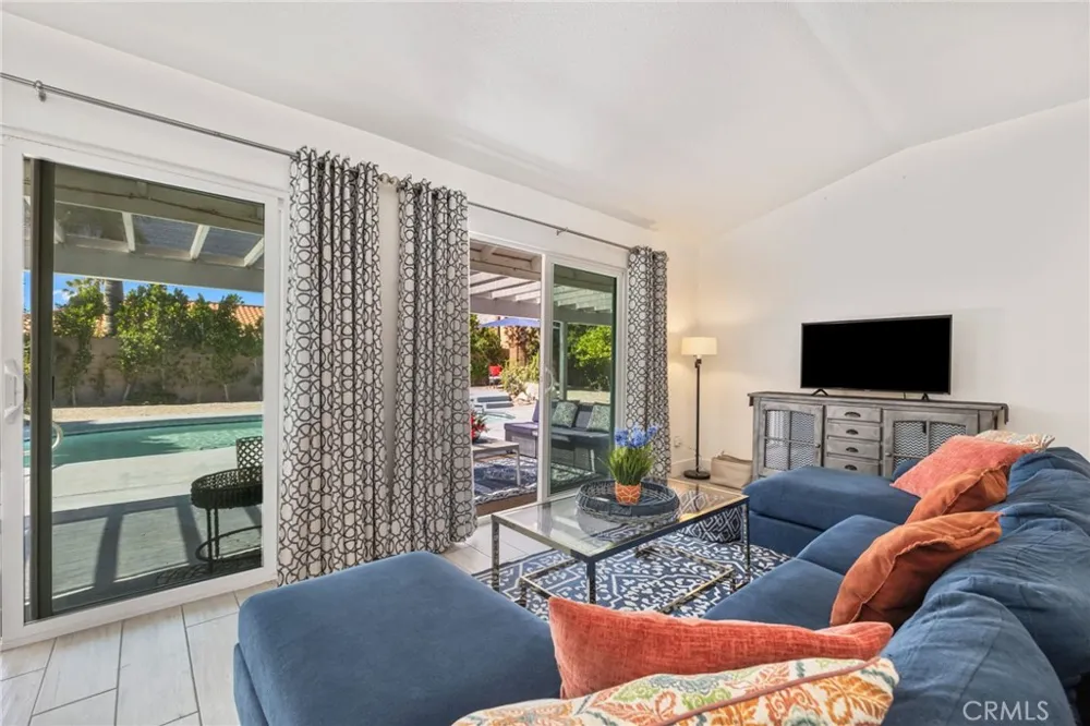 1479 E Francis Street Palm Springs, CA 92262