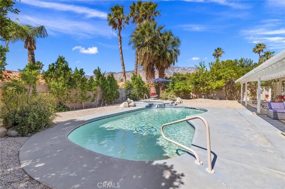 1479 E Francis Street Palm Springs, CA 92262