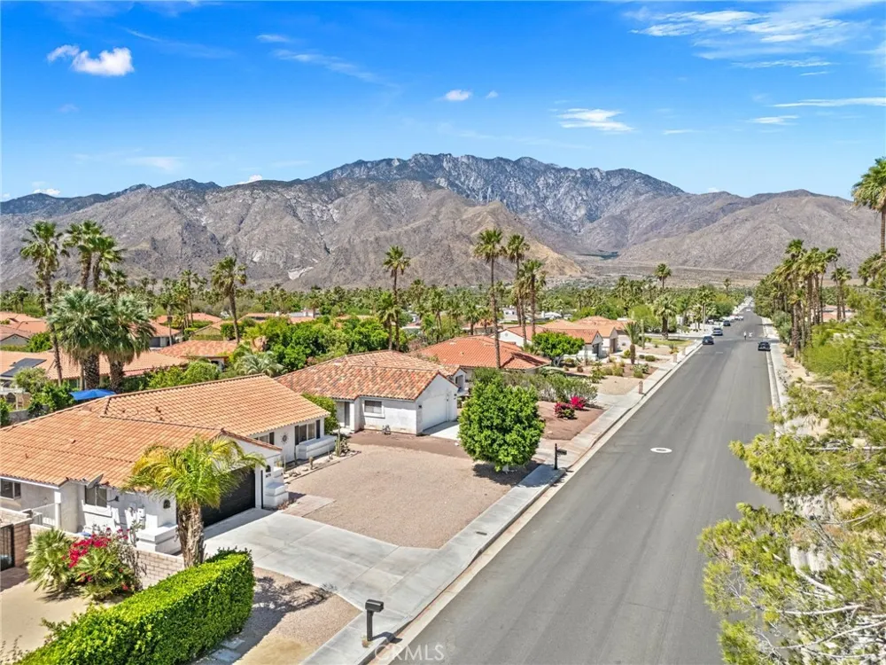 1479 E Francis Street Palm Springs, CA 92262