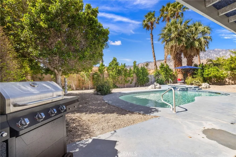 1479 E Francis Street Palm Springs, CA 92262