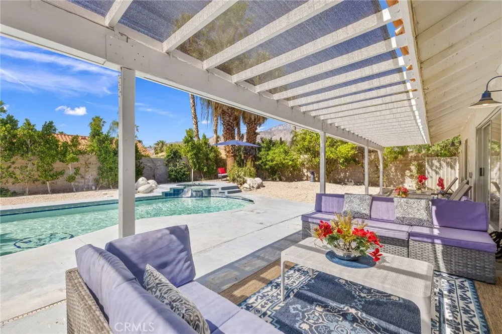 1479 E Francis Street Palm Springs, CA 92262