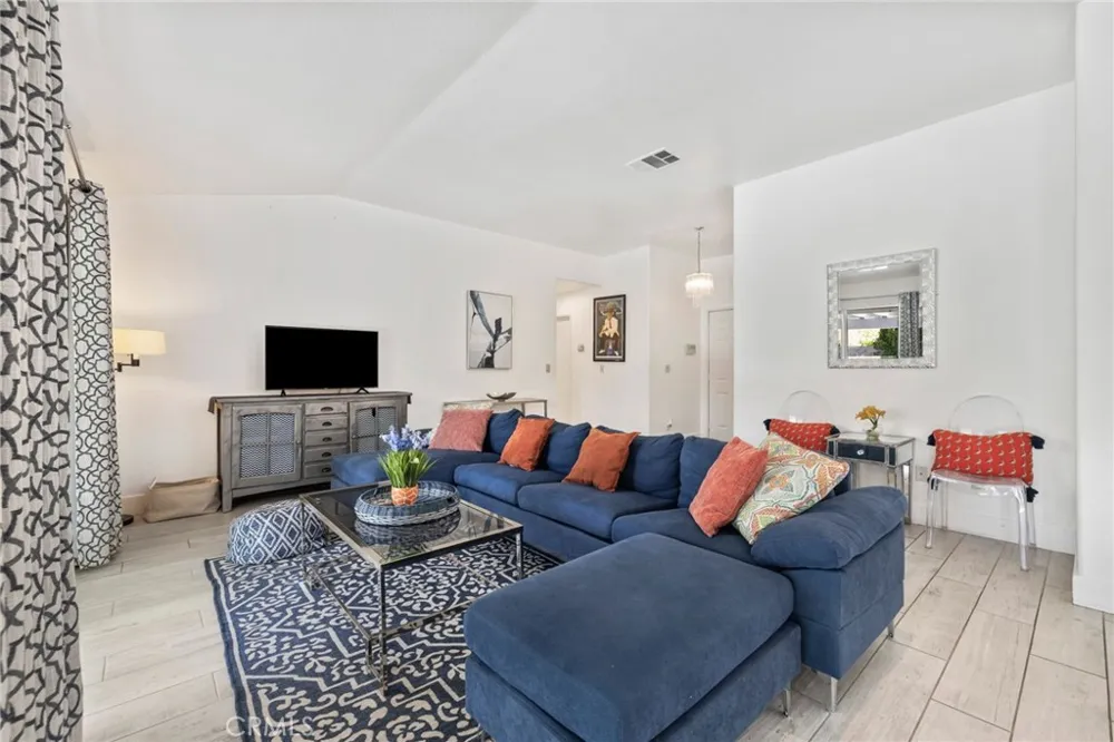 1479 E Francis Street Palm Springs, CA 92262