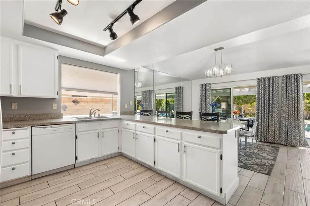 1479 E Francis Street Palm Springs, CA 92262