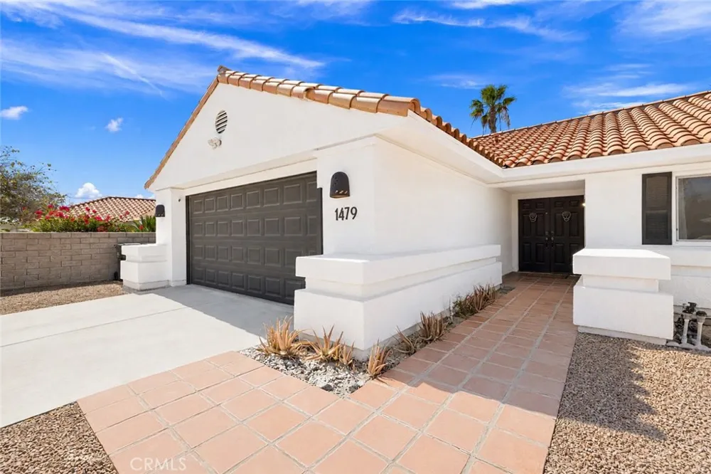 1479 E Francis Street Palm Springs, CA 92262