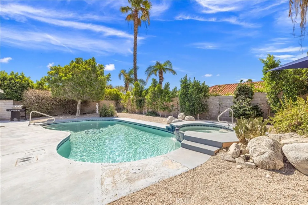 1479 E Francis Street Palm Springs, CA 92262