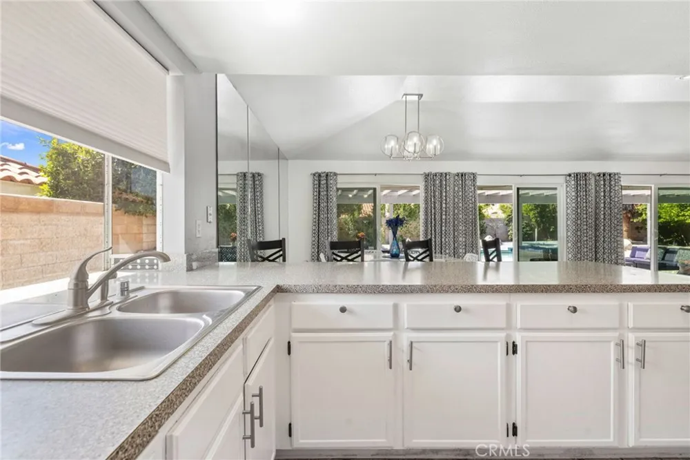 1479 E Francis Street Palm Springs, CA 92262