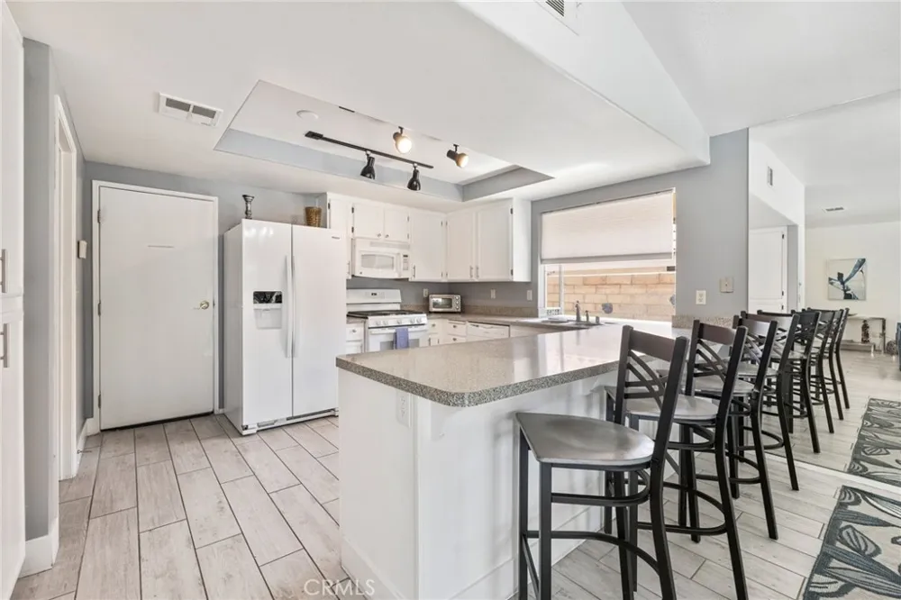 1479 E Francis Street Palm Springs, CA 92262