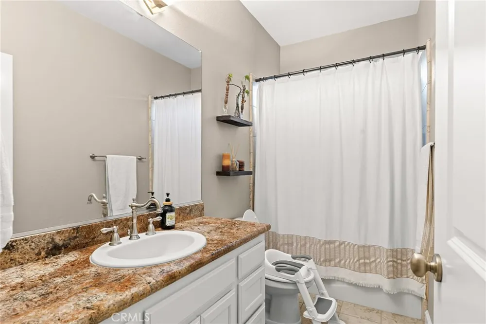 2977 Bancroft Drive Chico, CA 95928