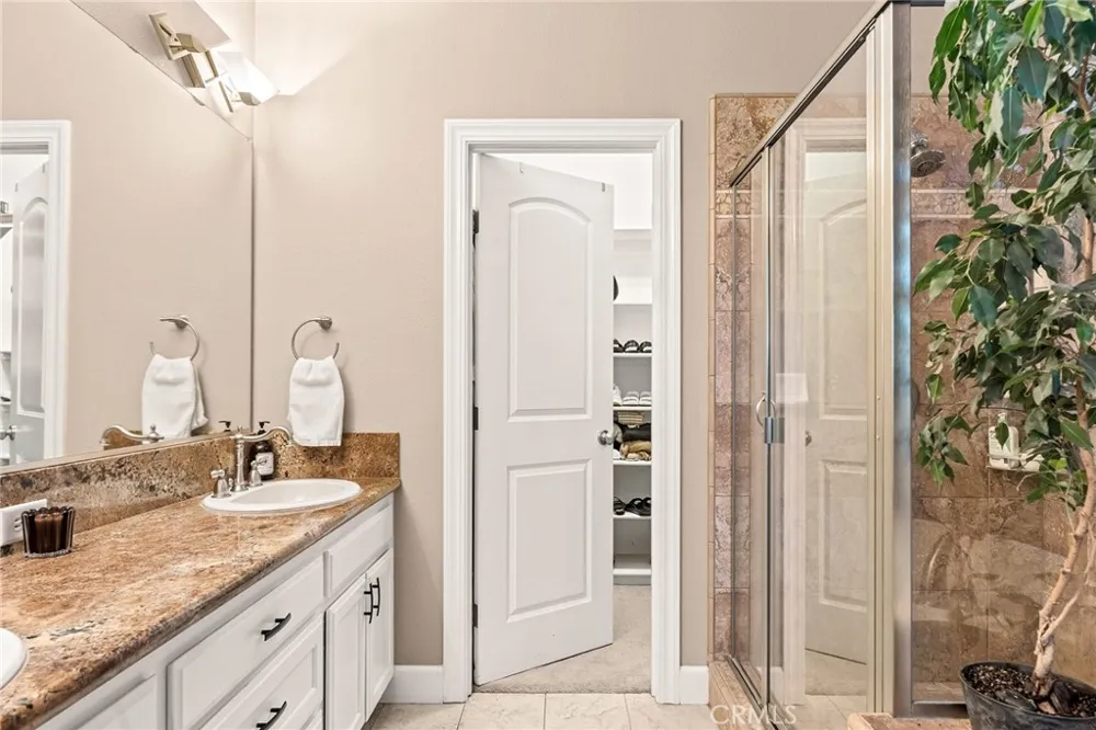 2977 Bancroft Drive Chico, CA 95928