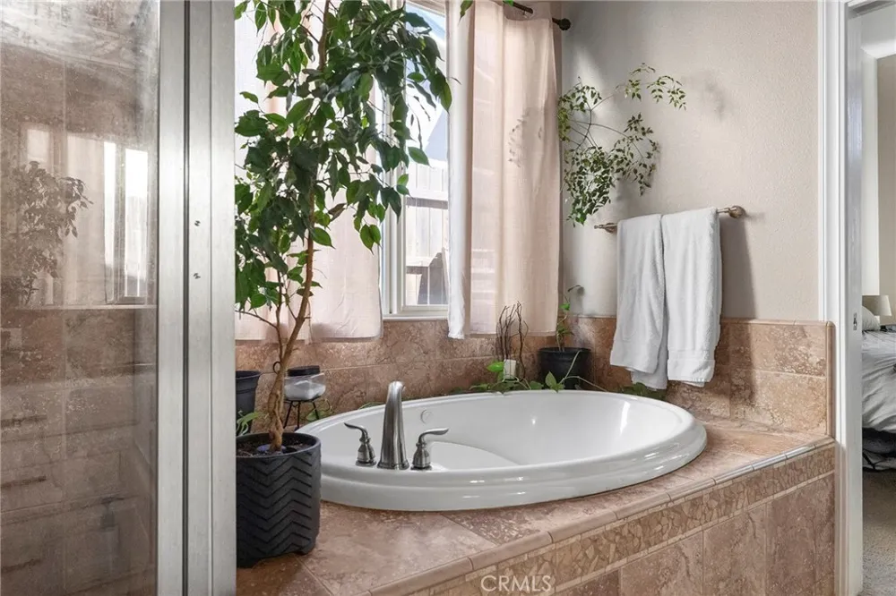 2977 Bancroft Drive Chico, CA 95928