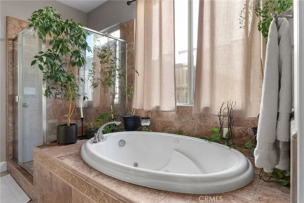 2977 Bancroft Drive Chico, CA 95928