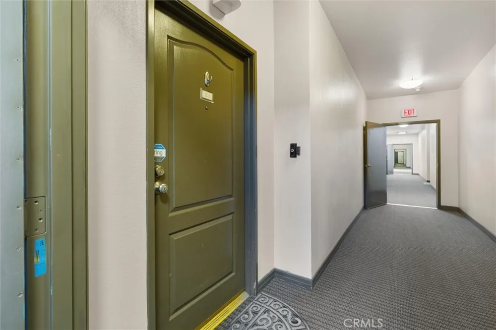 11225 Peach Grove #203 North Hollywood, CA 91601
