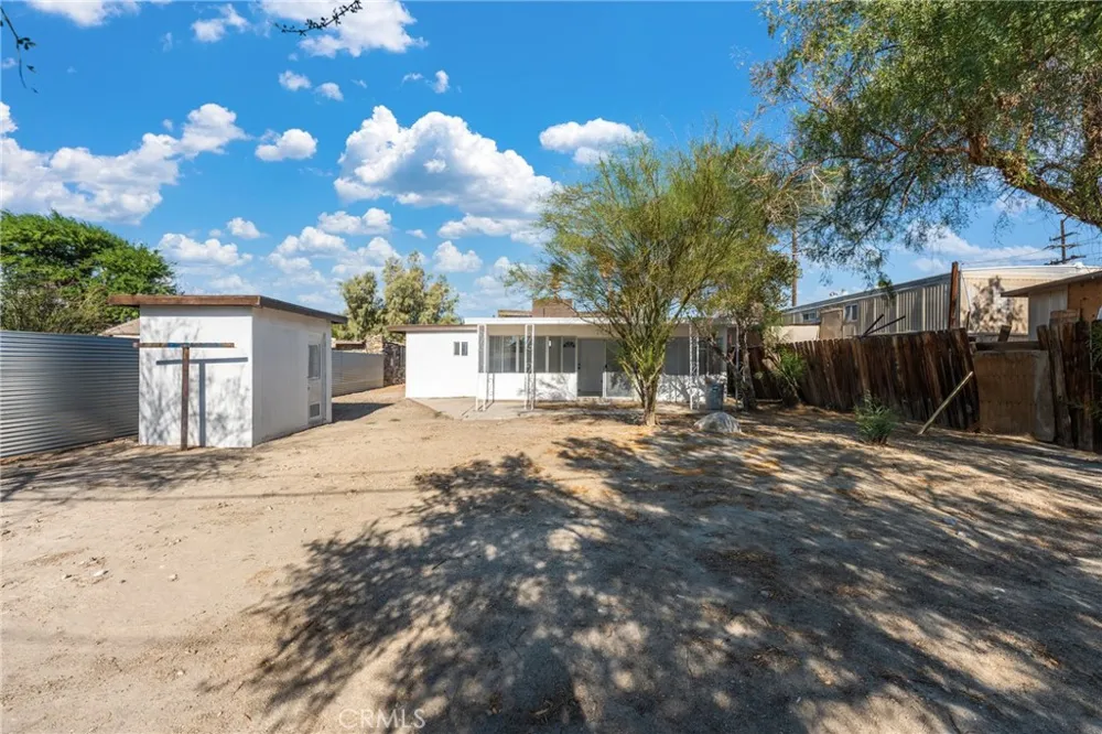 17102 Sanborn North Palm Springs, CA 92258