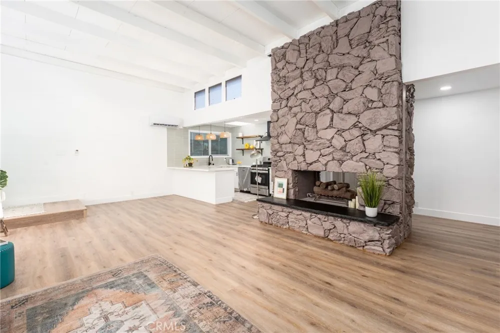 17102 Sanborn North Palm Springs, CA 92258