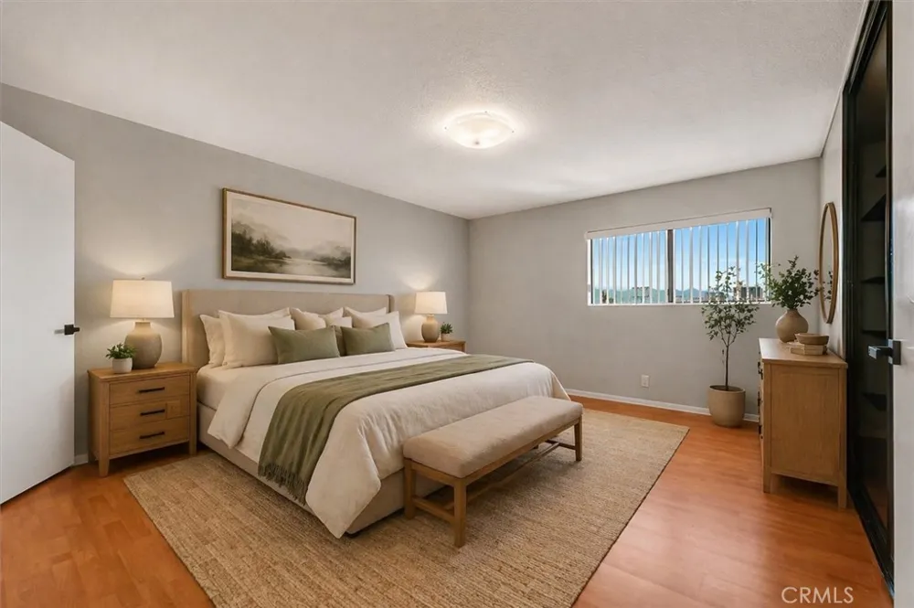 1304 Stanley #10 Glendale, CA 91206