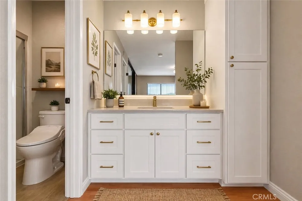 1304 Stanley #10 Glendale, CA 91206