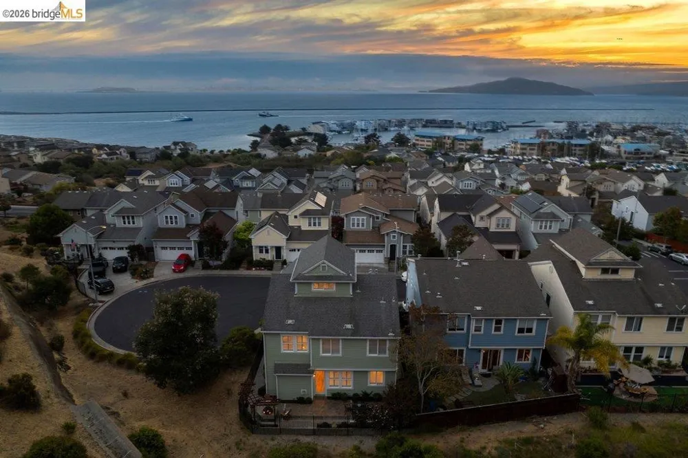 207 Flagship Court Richmond, CA 94801