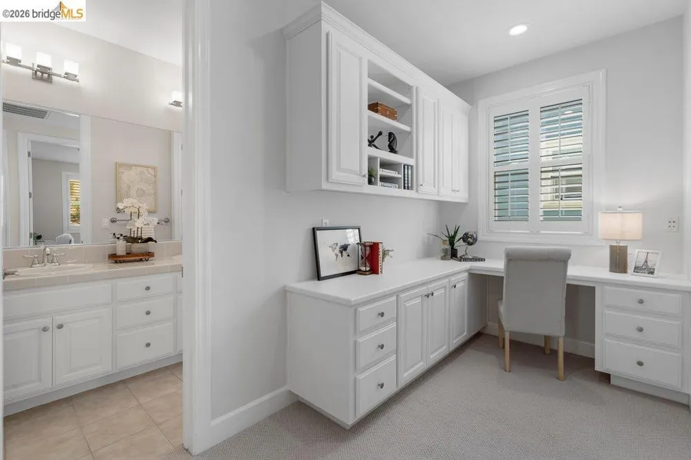 207 Flagship Court Richmond, CA 94801