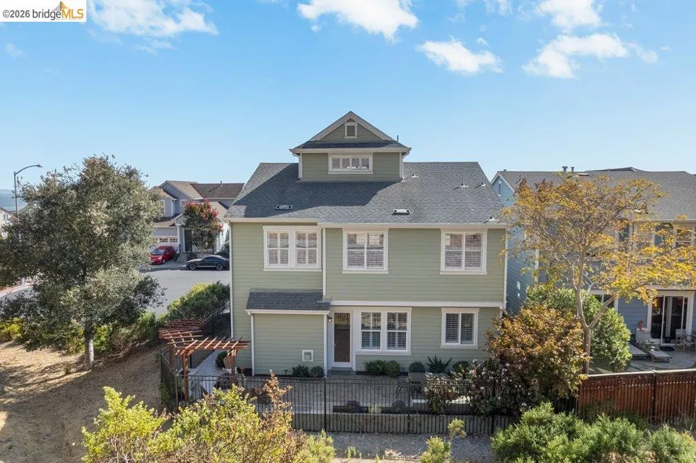 207 Flagship Court Richmond, CA 94801