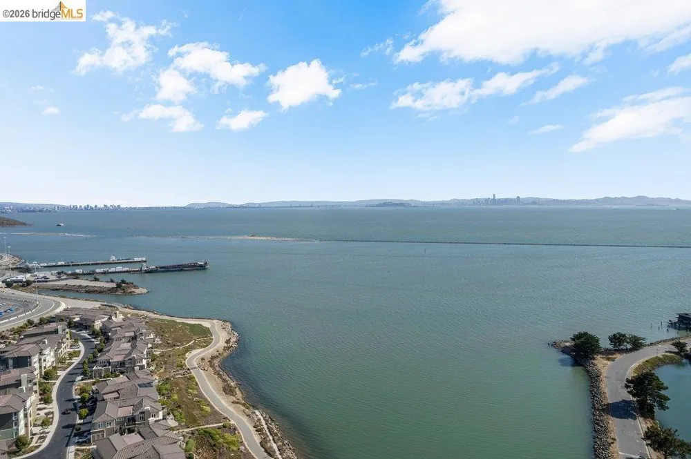 207 Flagship Court Richmond, CA 94801