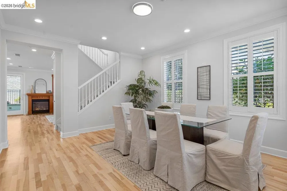 207 Flagship Court Richmond, CA 94801