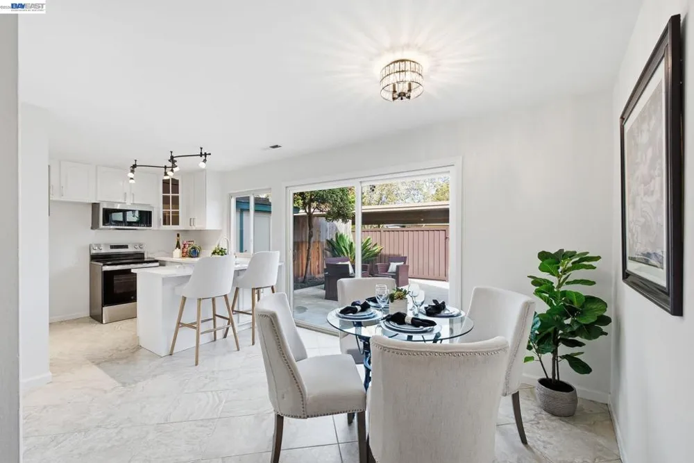 27534 Stromberg Ct Hayward, CA 94545