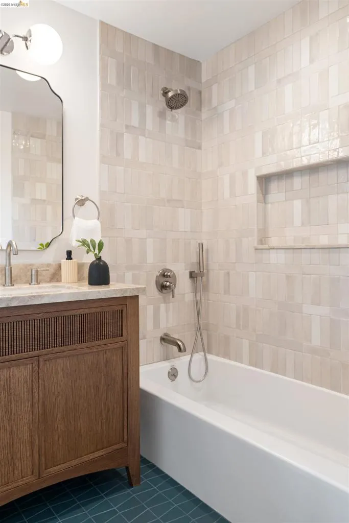 1021 Cragmont Ave Berkeley, CA 94708