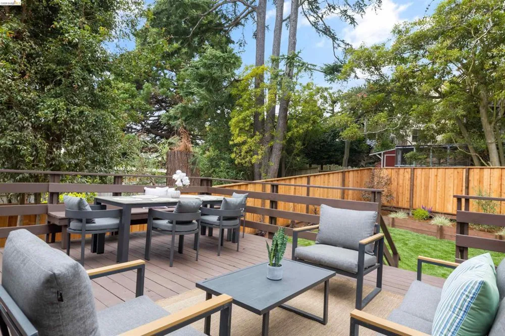 1021 Cragmont Ave Berkeley, CA 94708
