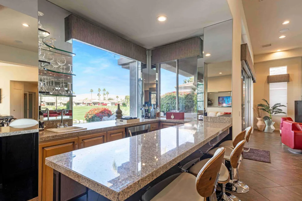 413 White Horse Trail Palm Desert, CA 92211