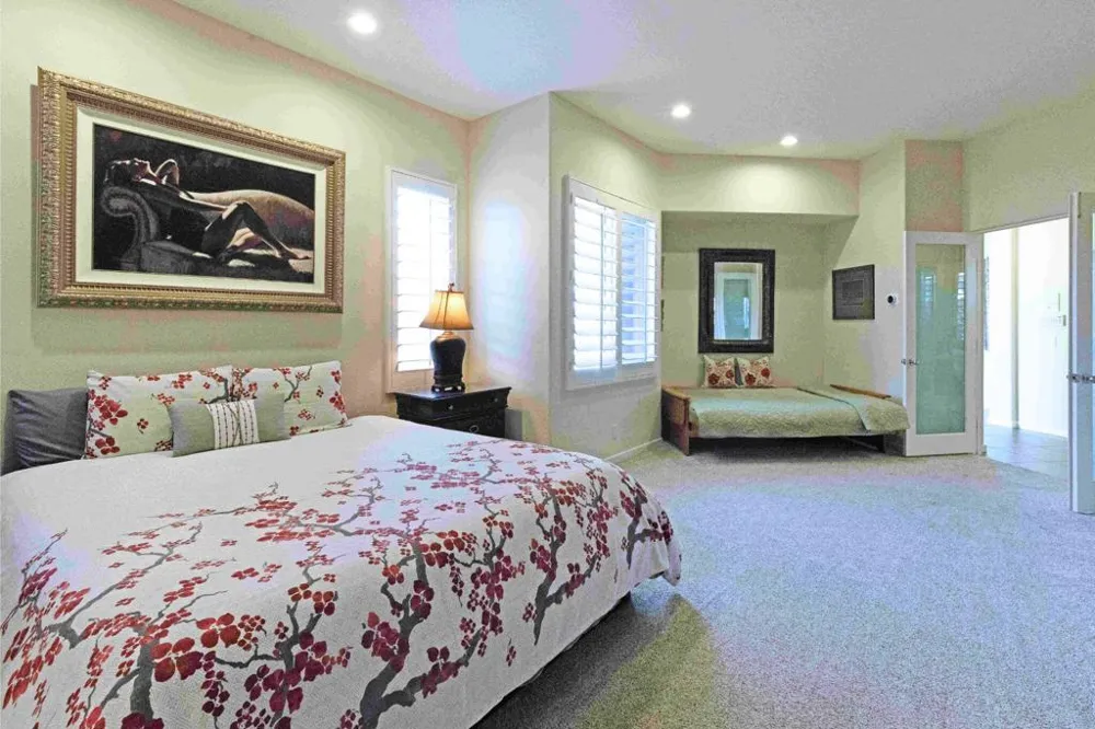 413 White Horse Trail Palm Desert, CA 92211