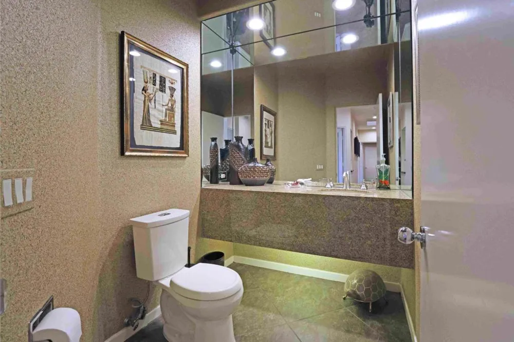 413 White Horse Trail Palm Desert, CA 92211